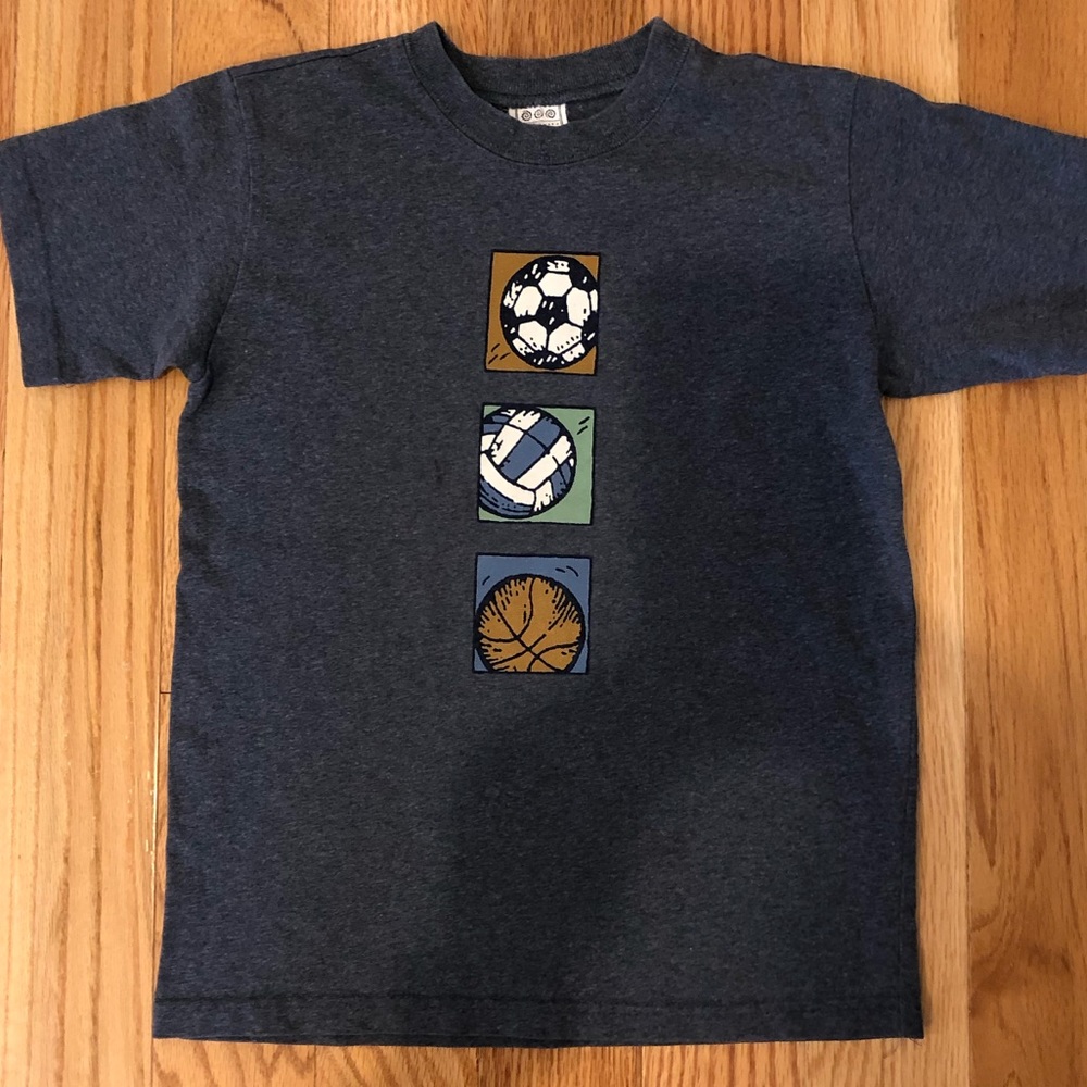 Boys tee, size 7